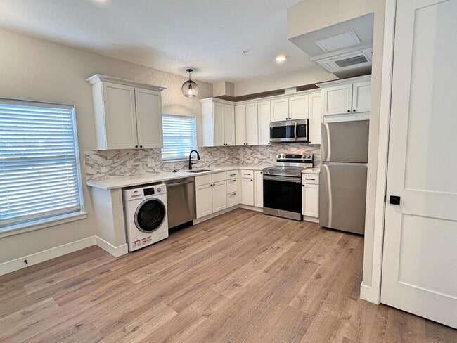 Photo - 3327 Tejon St