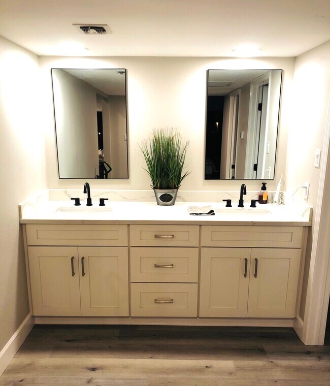 Photo - 7950 E Starlight Way Unit 246