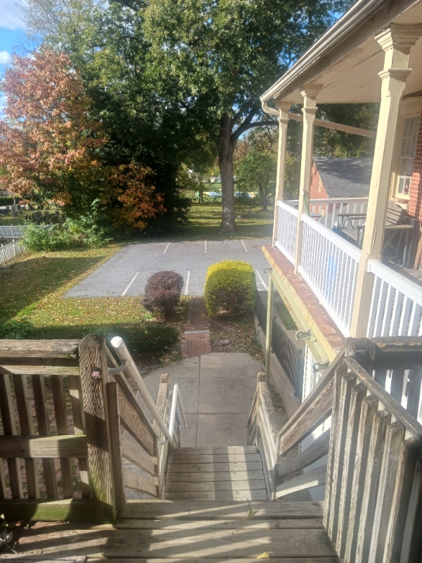 Photo - 323 N George St Unidad 3