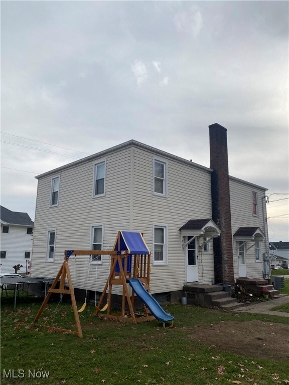 Photo - 101 W 39th St