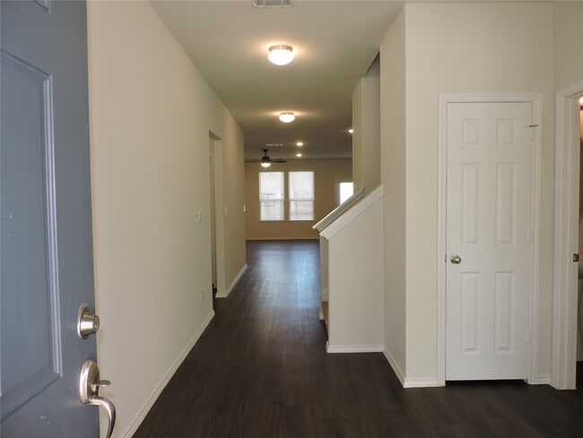 Photo - 4022 Timber Sapp Dr