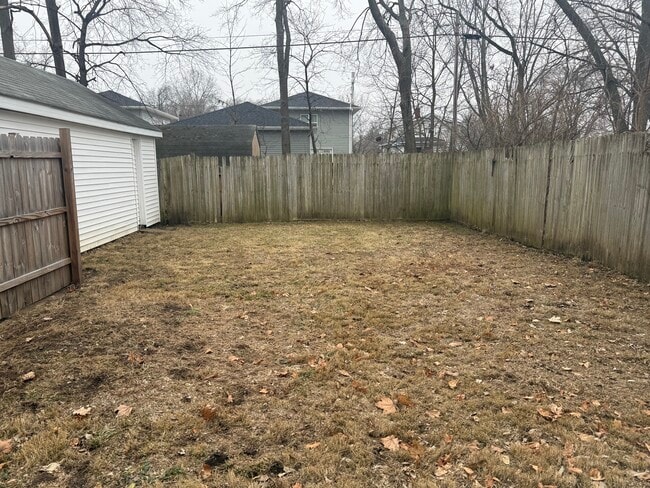 Photo - 1324 Kenwood Ave