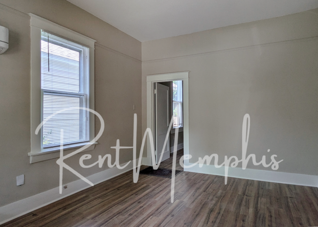 Photo - 997 Meda St