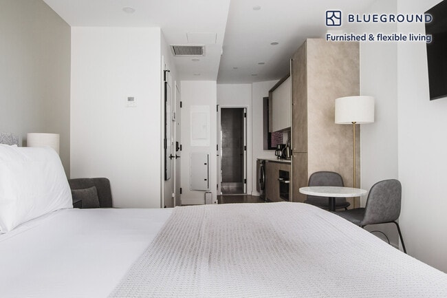 Photo - 88 East End Ave Unit FL4-ID1749