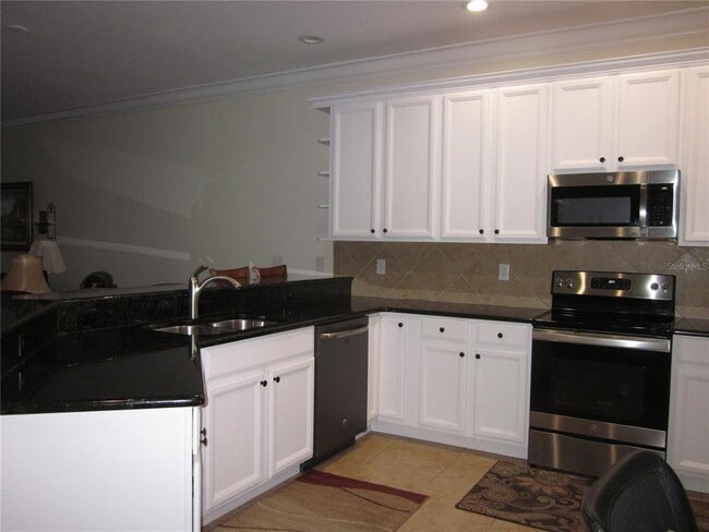 Photo - 4015 Courtside Way