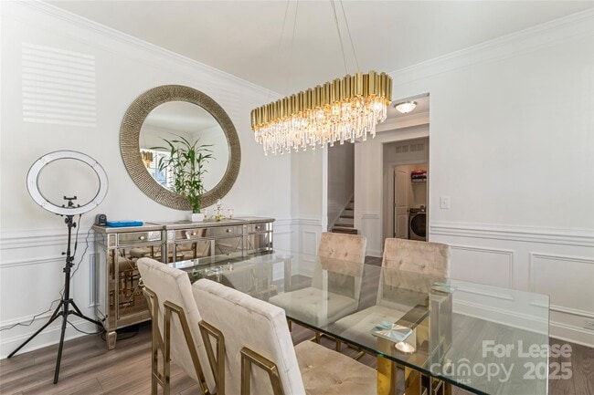 Photo - 116 Farrier Ln