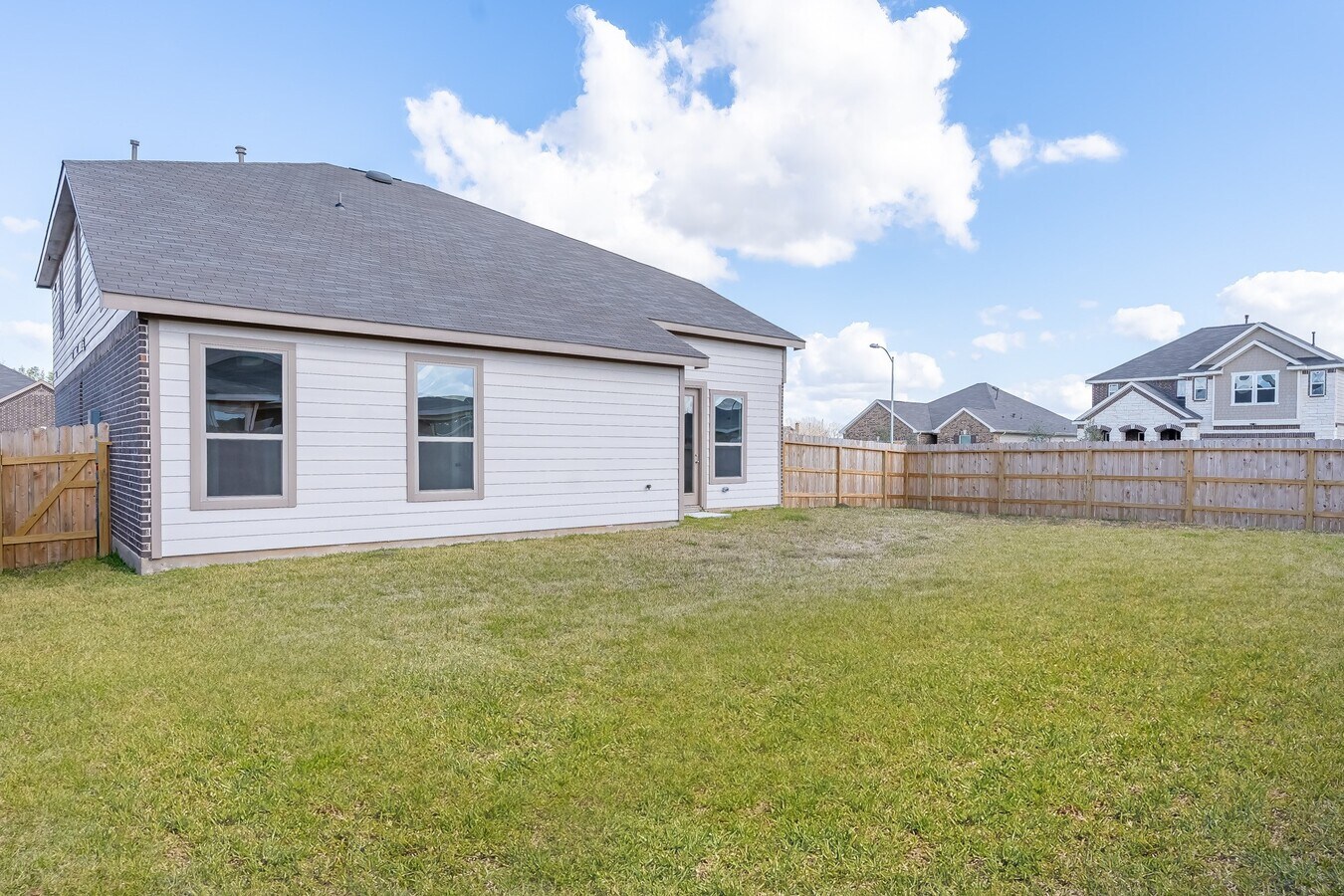 Photo - 6120 Whitewing Rd