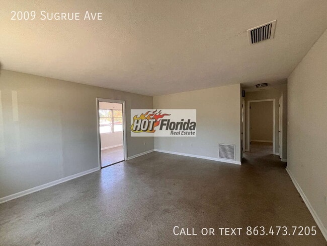 Photo - 2009 Sugrue Ave