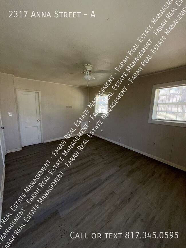 Photo - 2317 Anna St Unidad A