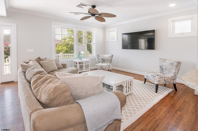 Photo - 5 N 29th Ave