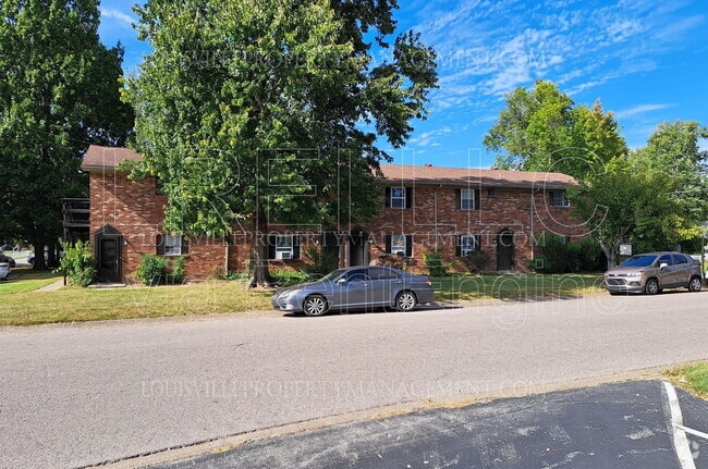 Building Photo - 1202 E Walford Dr Rental