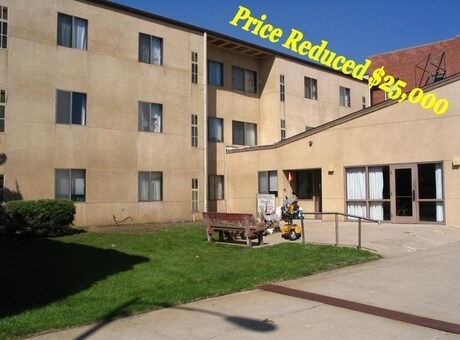 Photo - Superior Manor Apartments