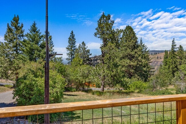 Photo - Rustic Cabin Among the Trees