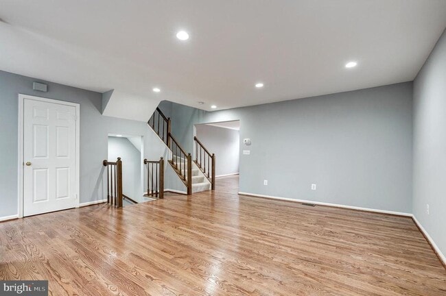 Photo - 3827 Inverness Rd