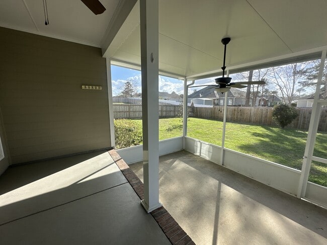 Photo - 3650 Victoria Dr