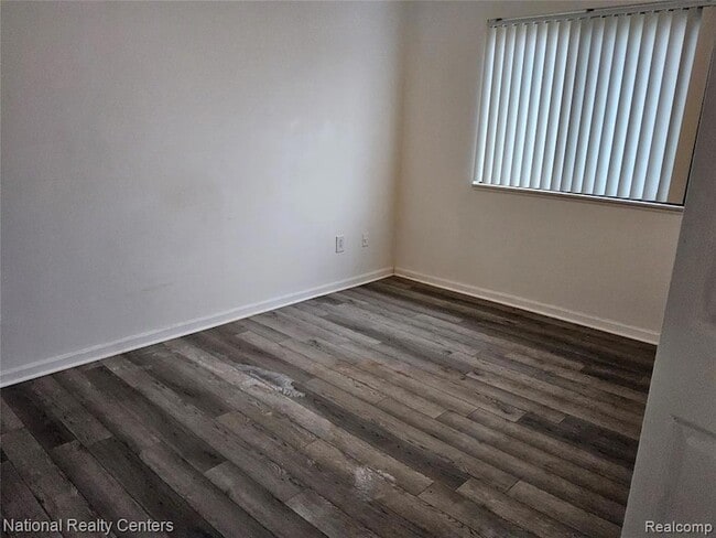 Photo - 15712 Orchard Ln Unit 12