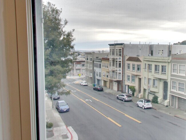 Photo - 1960 Fulton St Unit 7