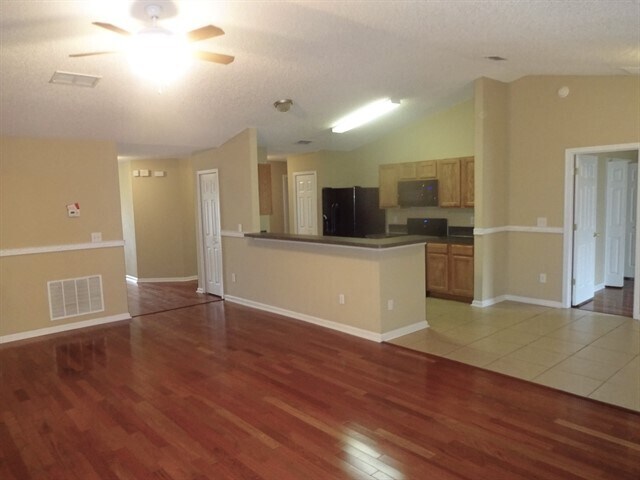 Photo - 2737 Taylor Hill Dr