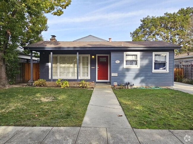 Building Photo - Charming 3 Bedroom Home in Southgate Neigh...