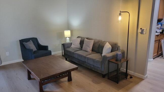 Photo - 3670 Judy Ave