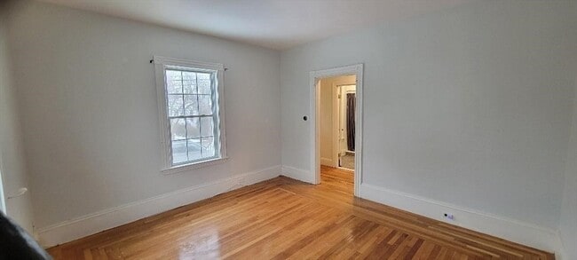 Photo - 158-160-160 Roslindale Ave Unit 1