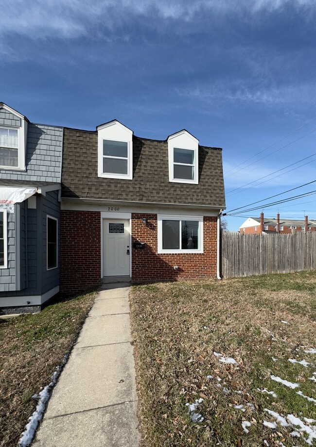 Charming 3Bed/1Bath in Dundalk - Charming 3Bed/1Bath in Dundalk House