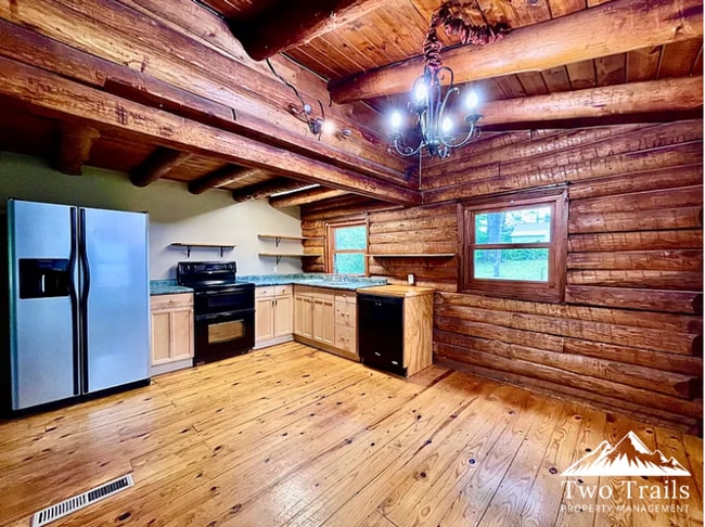Photo - 3 BED/2 BATH CABIN NEAR OSCEOLA LAKE