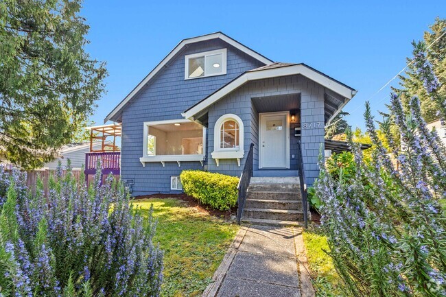 Building Photo - 4bd/2.75ba Seattle Home