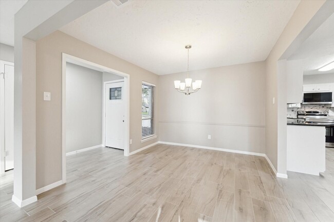 Photo - 22811 Cranberry Trail