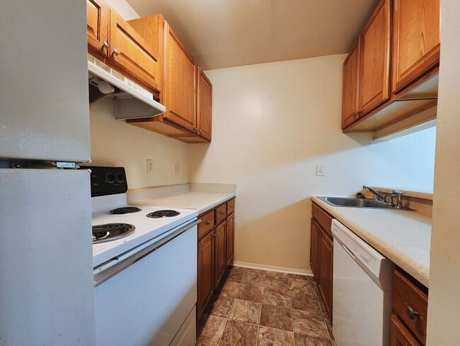 Photo - 2247 Sedgwick St Condo Unit A