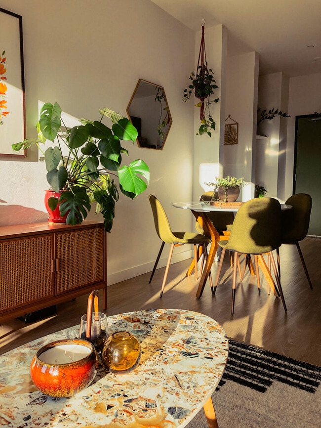 Photo - Holm at Sellwood