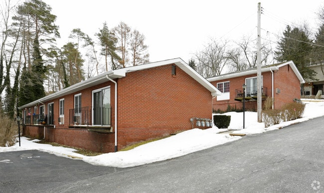 Orchard Hill Apartments