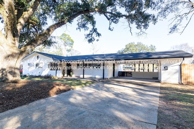 Building Photo - 3 Bed in Alexandria Available