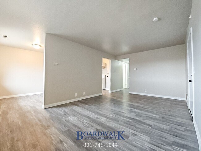 Photo - Amazing 2 bed 1 bath apartment in SLC Unit 17