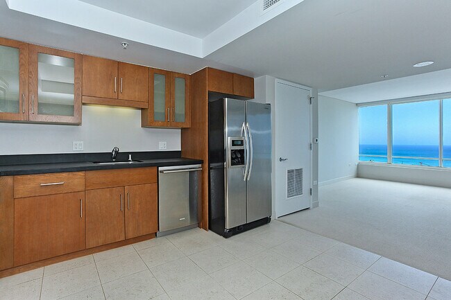Photo - Perfect Location at Pacifica Honolulu!