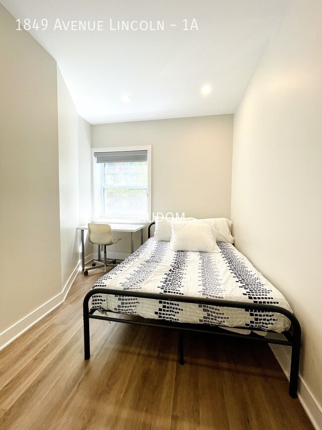 Photo - 1849 Av. Lincoln Unit 1A