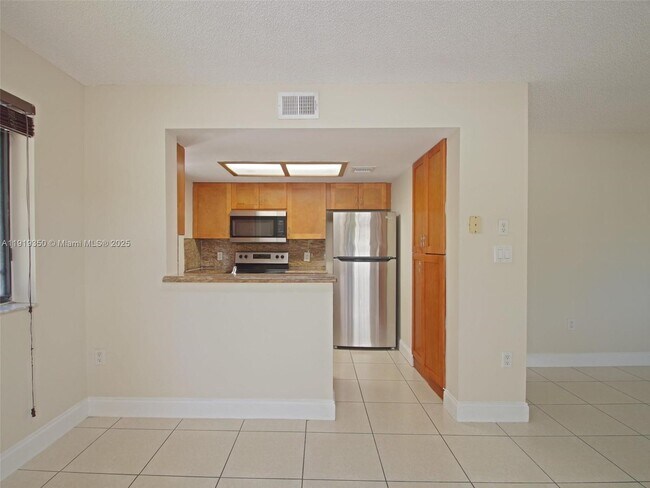 Photo - 8321 Coral Lake Dr Unit 8321