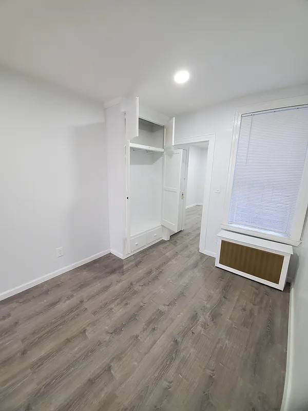 5321 Skillman Ave House House Rental in Queens, NY