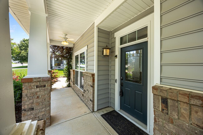 Photo - 4006 Fall Oak Terrace