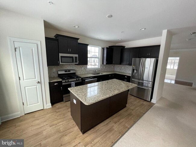 Photo - 365 W Boulder Dr