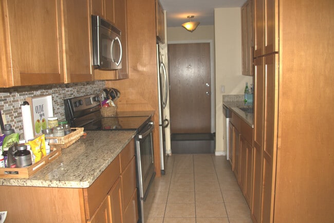 Photo - 6000 Oakwood Dr