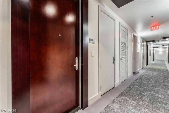 Building Photo - 4575 Dean Martin Dr Unit 802
