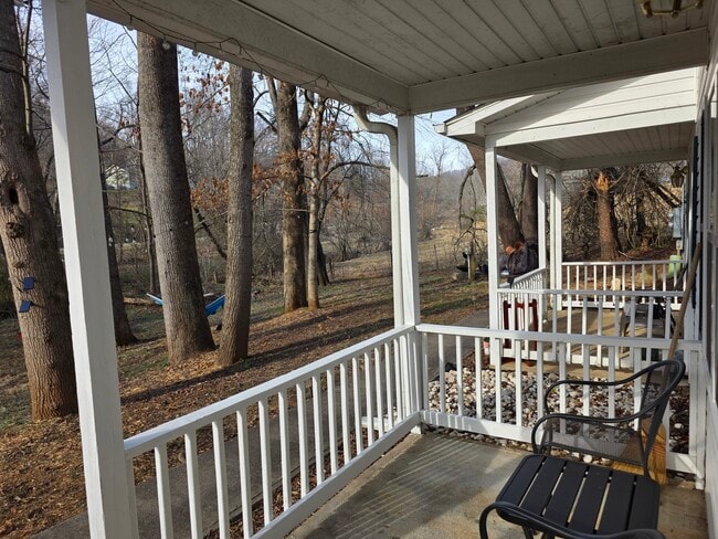 Photo - 30 Robinson Cove Rd Unidad A