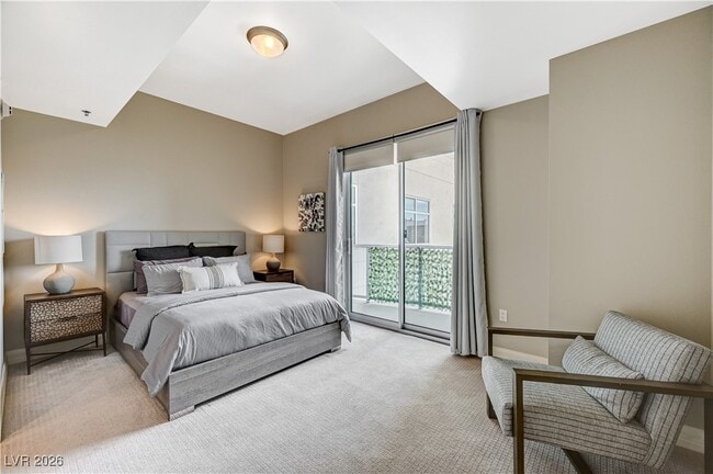 Building Photo - 150 S Las Vegas Blvd Unit 1811