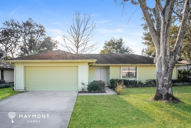 Building Photo - 715 Gilda Dr