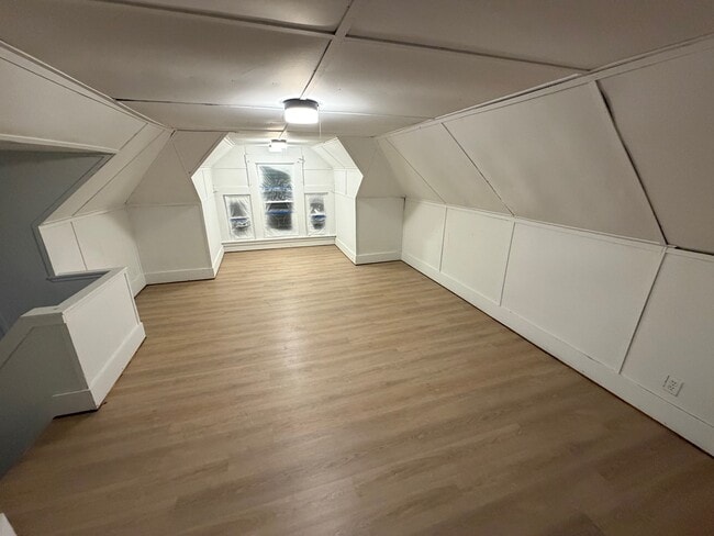 3rd Floor - 551 Wilson Ave