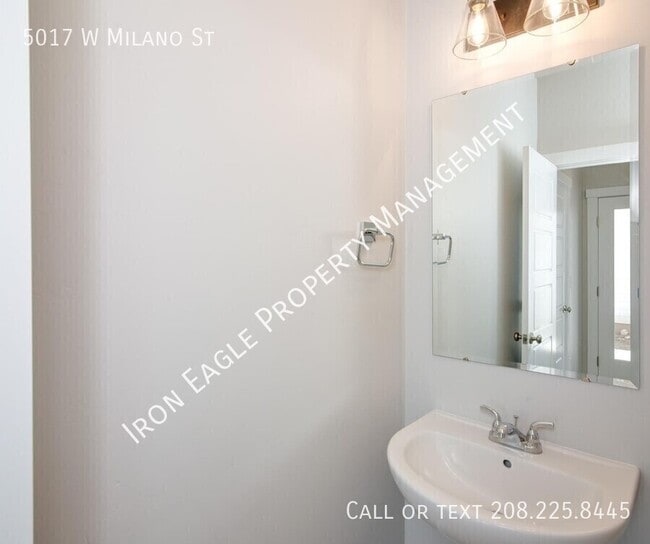 Photo - 5017 W Milano St