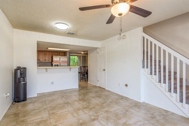 Photo - 1602 Brigadoon Dr