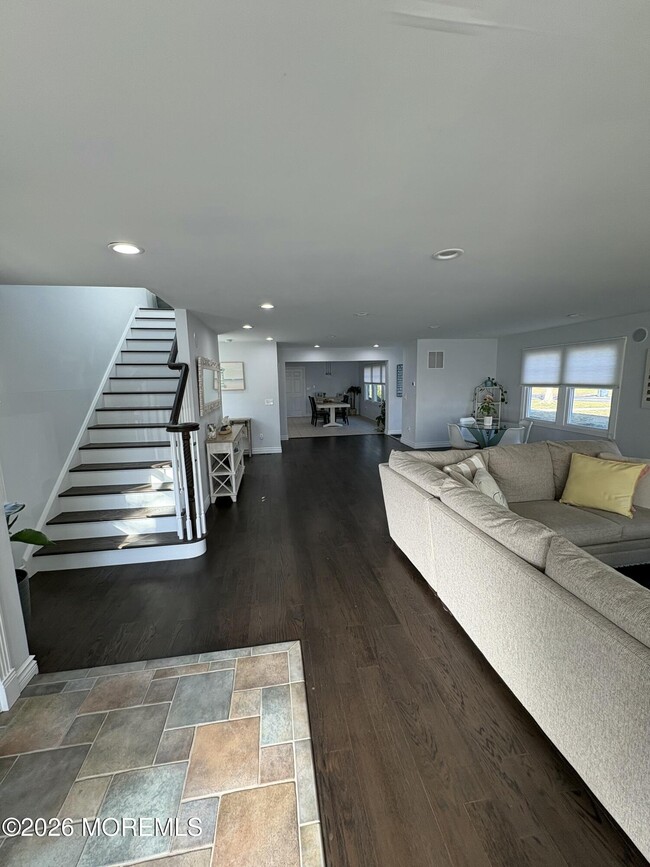 Photo - 41 Brookwillow Ave