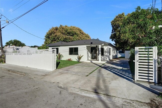 Building Photo - 7943 NW 6th Ave Unit 2